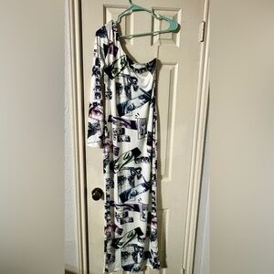 Fashion Nova Comic Queen Maxi Dress - Black and White